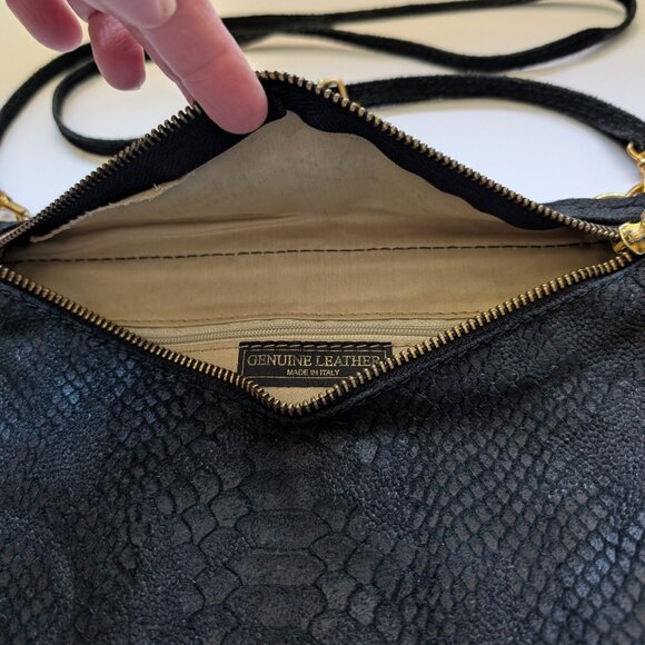 Gorgeous Vintage Italian black textured Leather Clutch/Crossbody Bag - Picture 10 of 16